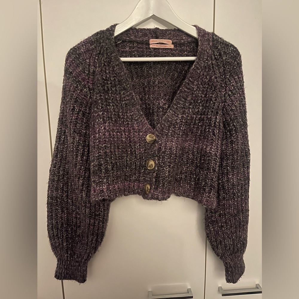Urban Outfitters Lavender Purple Crop-top knitted yarn Cozy Fall/Winter Sweater